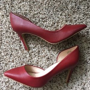 Kelly and Katie Red Heels